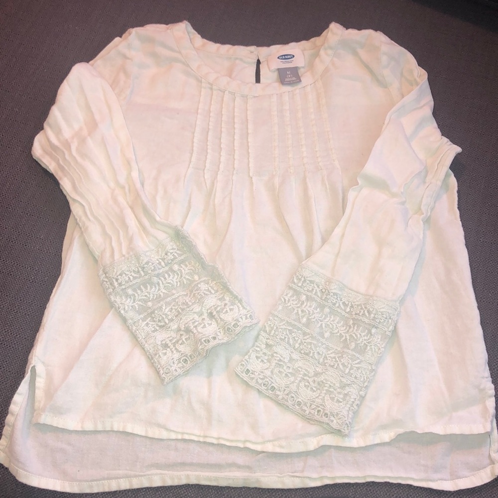 Old navy long sleeve shirt, very pale green